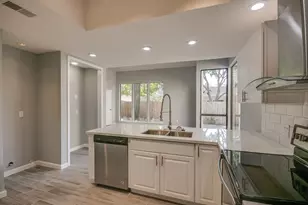 923 Cranberry Hill Ct, Houston, TX 77079 - Photo 16