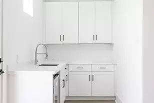 5705 Dolores St, Houston, TX 77057 - Photo 16