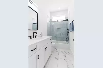 5705 Dolores Street #B, Houston, TX 77057 - Photo 24