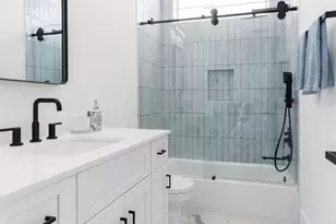 5705 Dolores St, Houston, TX 77057 - Photo 24