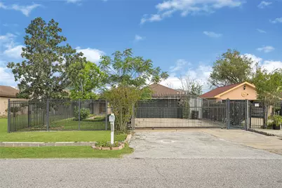 9208 Carousel Lane, Houston, TX 77080 - Photo 1