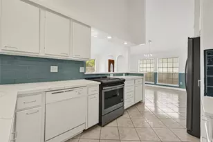 9208 Carousel Ln, Houston, TX 77080 - Photo 18