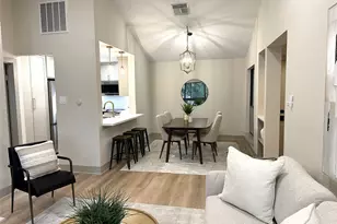 2829 Timmons Ln, Houston, TX 77027 - Photo 2