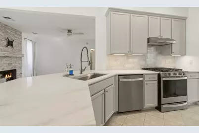 4006 Stonehurst Drive, Pearland, TX 77584 - Photo 18
