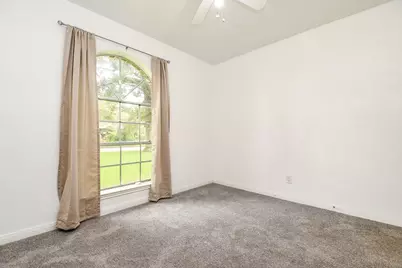 9037 Crestview Drive, Houston, TX 77078 - Photo 20