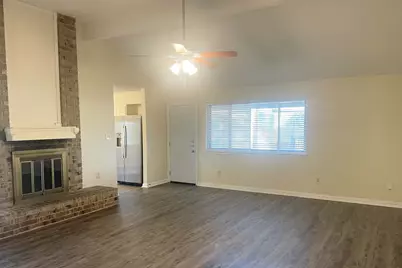 1819 Pilgrims Point Drive, Friendswood, TX 77546 - Photo 2