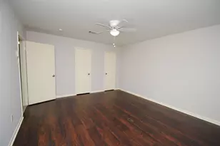 10659 Northbrook Dr, Houston, TX 77043 - Photo 16