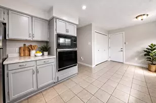 10615 White Fawn Dr, Houston, TX 77041 - Photo 14