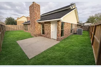 10615 White Fawn Drive, Houston, TX 77041 - Photo 22