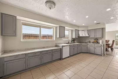 10615 White Fawn Drive, Houston, TX 77041 - Photo 12