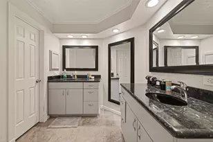 10615 White Fawn Dr, Houston, TX 77041 - Photo 2