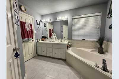 11818 Old Spanish Trail, Santa Fe, TX 77510 - Photo 16