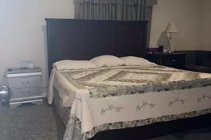 7909 Powerline Rd, Richmond, TX 77469 - Photo 28