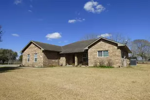 7909 Powerline Rd, Richmond, TX 77469 - Photo 2