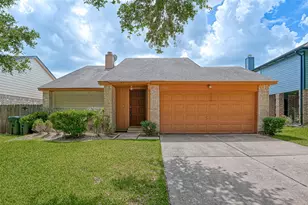 2102 Creekshire Dr, Sugar Land, TX 77478 - Photo 1