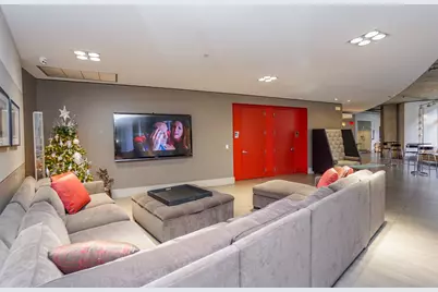 1901 Post Oak Boulevard #4114, Houston, TX 77056 - Photo 22