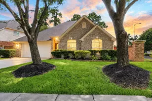 7906 Hazy Brook Ln, Humble, TX 77396 - Photo 1
