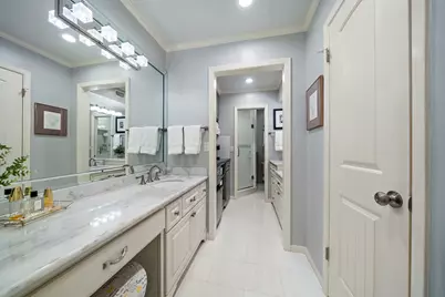 8944 Chatsworth Drive, Houston, TX 77024 - Photo 26