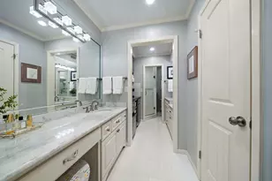 8944 Chatsworth Dr, Houston, TX 77024 - Photo 26