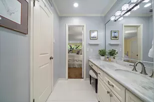 8944 Chatsworth Dr, Houston, TX 77024 - Photo 30