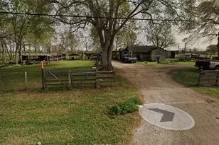 3294 Ward Bend Rd, Sealy, TX 77474 - Photo 6