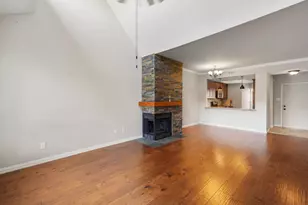 4144 Greystone Way, Sugar Land, TX 77479 - Photo 4