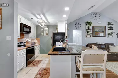 11500 Lost Quail Court, Plantersville, TX 77363 - Photo 10