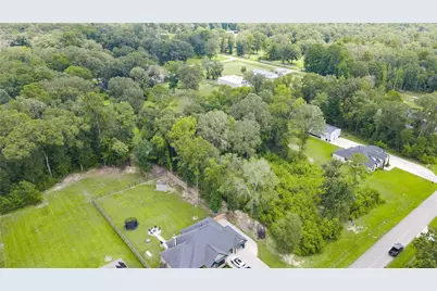 133 County Road 6606, Dayton, TX 77535 - Photo 32