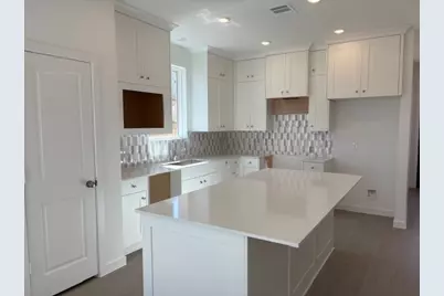 214 Yellow Rosewood Lane, New Caney, TX 77357 - Photo 2