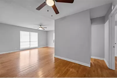 1919 McDuffie #4, Houston, TX 77019 - Photo 4