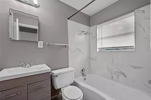1919 McDuffie, Houston, TX 77019 - Photo 10