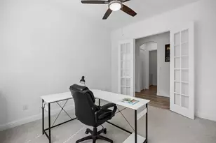 10139 Bayou Oaks Dr, Conroe, TX 77385 - Photo 8