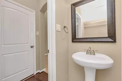 3734 E Briarlilly Park Circle, Katy, TX 77493 - Photo 6