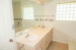799 Co Rd 304, Edna, TX 77957 - Photo 18