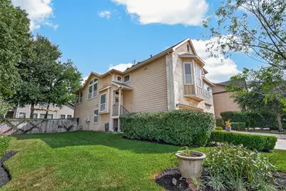 186 Biltmore Loop, Montgomery, TX 77316 - Photo 2