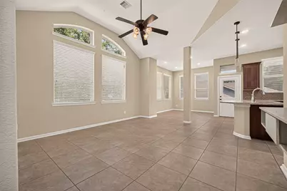 186 Biltmore Loop, Montgomery, TX 77316 - Photo 12