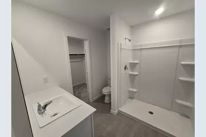 5012 Freedom Lane, Bay City, TX 77414 - Photo 6