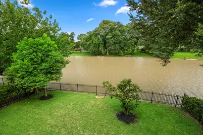 914 Old Oyster Trail, Sugar Land, TX 77478 - Photo 30