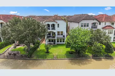 914 Old Oyster Trail, Sugar Land, TX 77478 - Photo 2