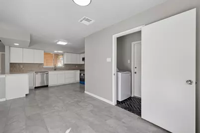11406 Caesar Drive, Houston, TX 77477 - Photo 16