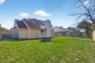 11406 Caesar Dr, Houston, TX 77477 - Photo 32
