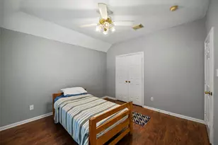 11910 Susie Ct, Pinehurst, TX 77362 - Photo 34