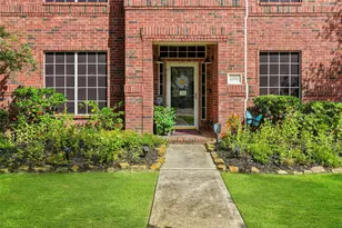 11910 Susie Ct, Pinehurst, TX 77362 - Photo 2