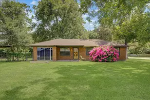 101 Oak St, Dayton, TX 77535 - Photo 4