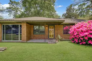 101 Oak St, Dayton, TX 77535 - Photo 2