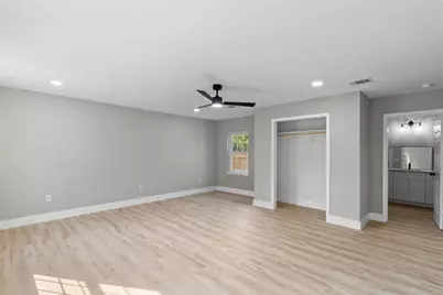 820 18th Avenue N, Texas City, TX 77590 - Photo 32