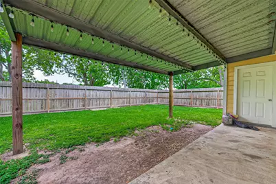 1708 and 1702 Sycamore Avenue, Bay City, TX 77414 - Photo 32