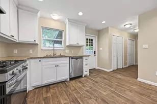 1708 and 1702 Sycamore Ave, Bay City, TX 77414 - Photo 16