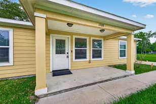 1708 and 1702 Sycamore Ave, Bay City, TX 77414 - Photo 6