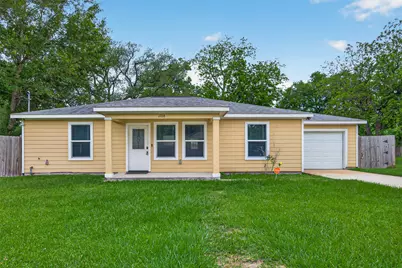 1708 and 1702 Sycamore Avenue, Bay City, TX 77414 - Photo 4